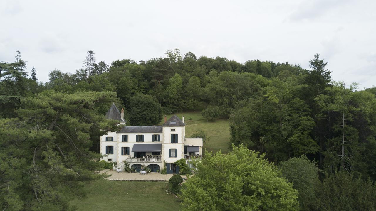 فندق Domaine Du Val D'Atur المظهر الخارجي الصورة