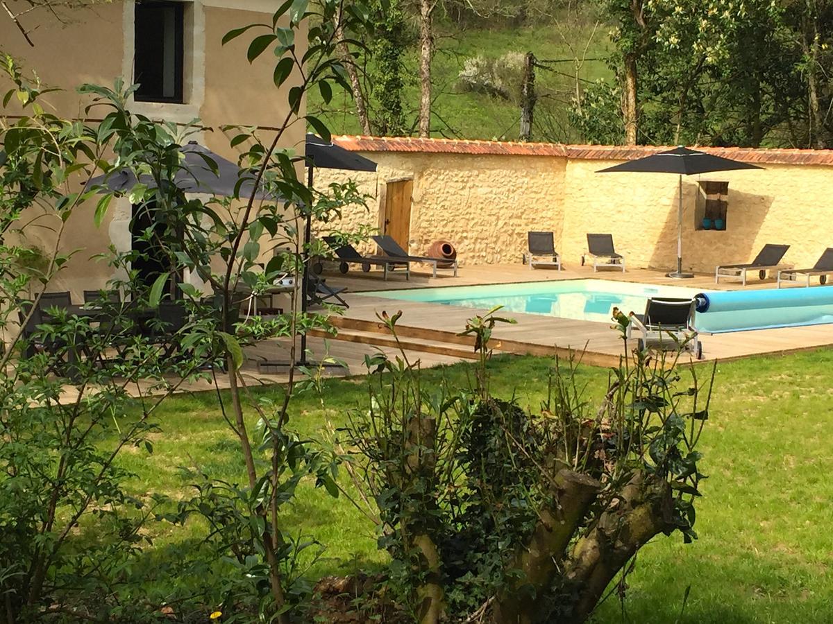 فندق Domaine Du Val D'Atur المظهر الخارجي الصورة