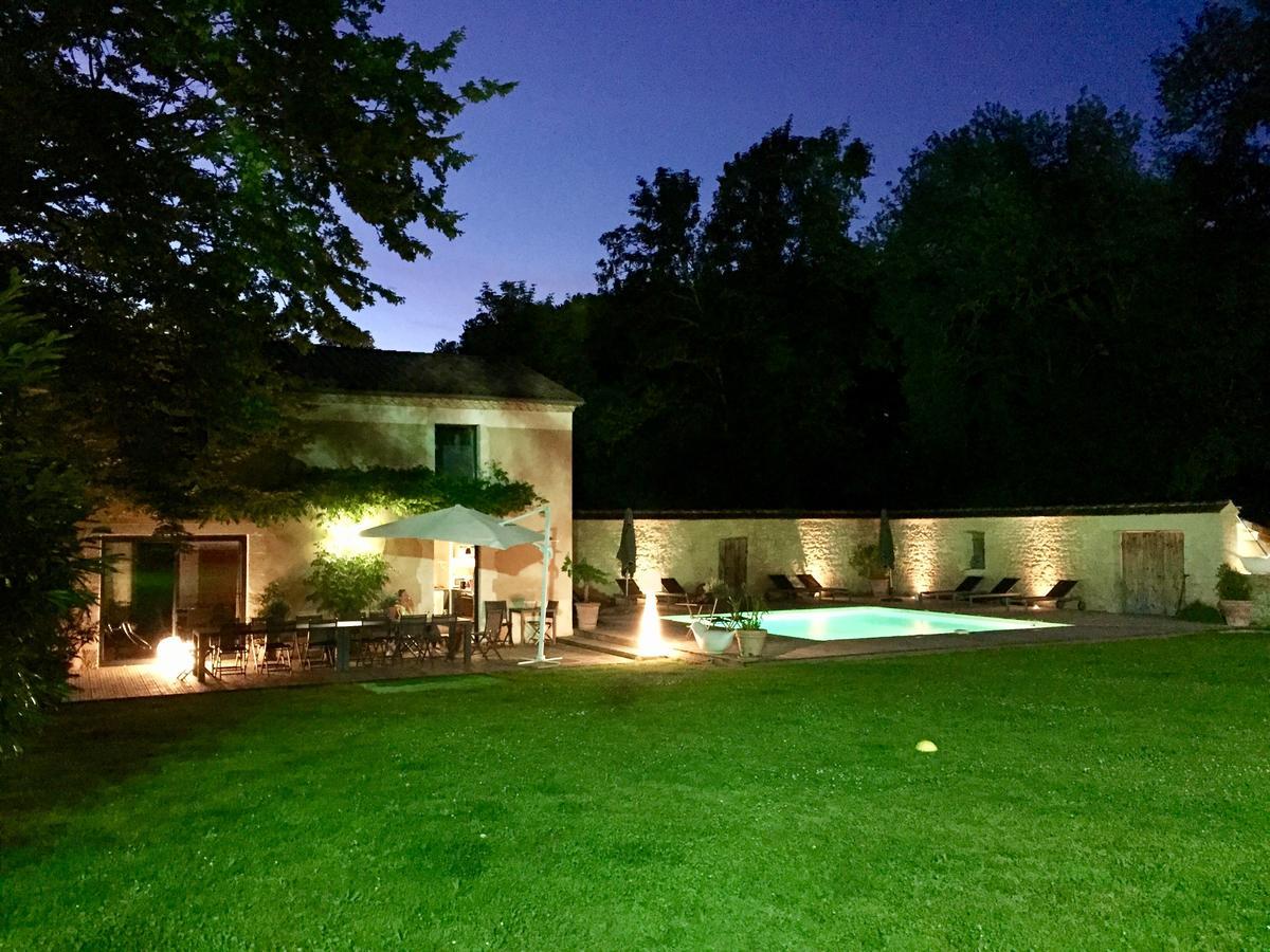 فندق Domaine Du Val D'Atur المظهر الخارجي الصورة